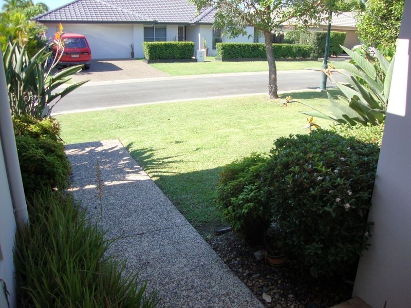 42 Seville Circuit, Burleigh Waters QLD 4220