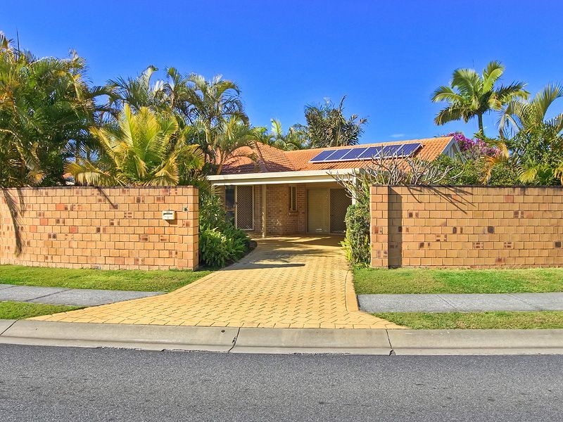6 Yodelay Street, Varsity Lakes QLD 4227