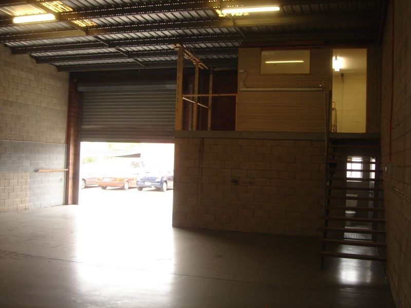 2/5 Hutchinson Street, Burleigh Heads QLD 4220