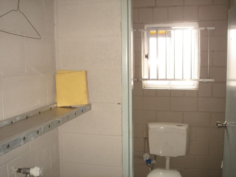 2/5 Hutchinson Street, Burleigh Heads QLD 4220