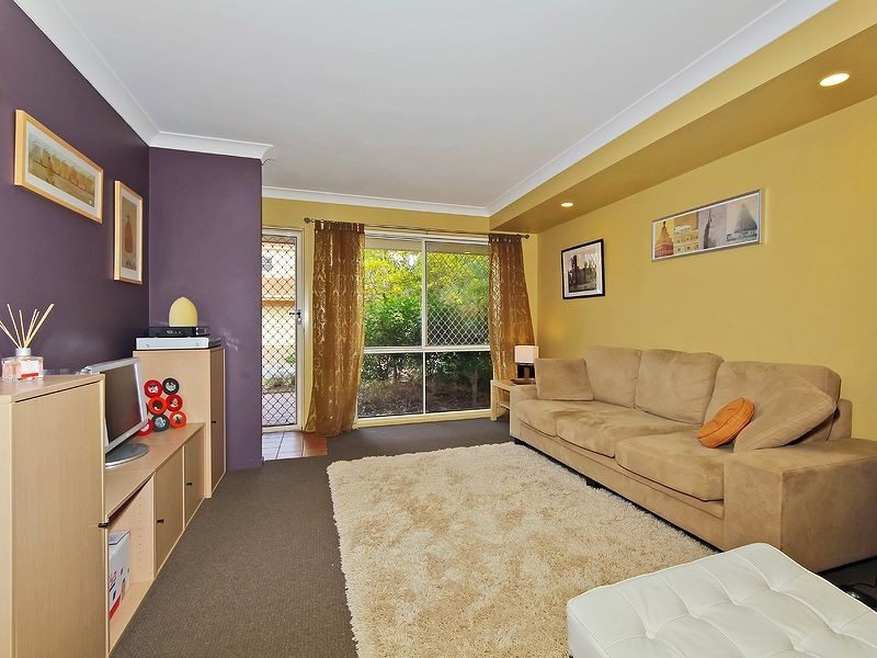 8/1 Warbler Parade, Varsity Lakes QLD 4227