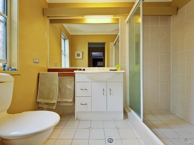 8/1 Warbler Parade, Varsity Lakes QLD 4227