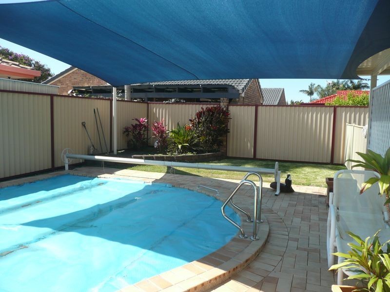 20 Pintail Cr, Burleigh Waters QLD 4220