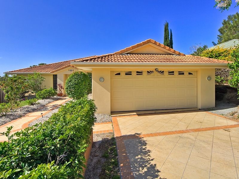 8 Flindersia Court, Reedy Creek QLD 4227