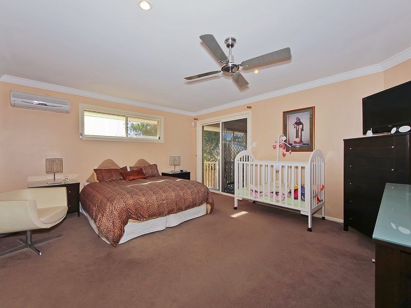 8 Flindersia Court, Reedy Creek QLD 4227