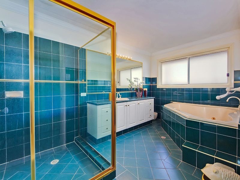 8 Flindersia Court, Reedy Creek QLD 4227