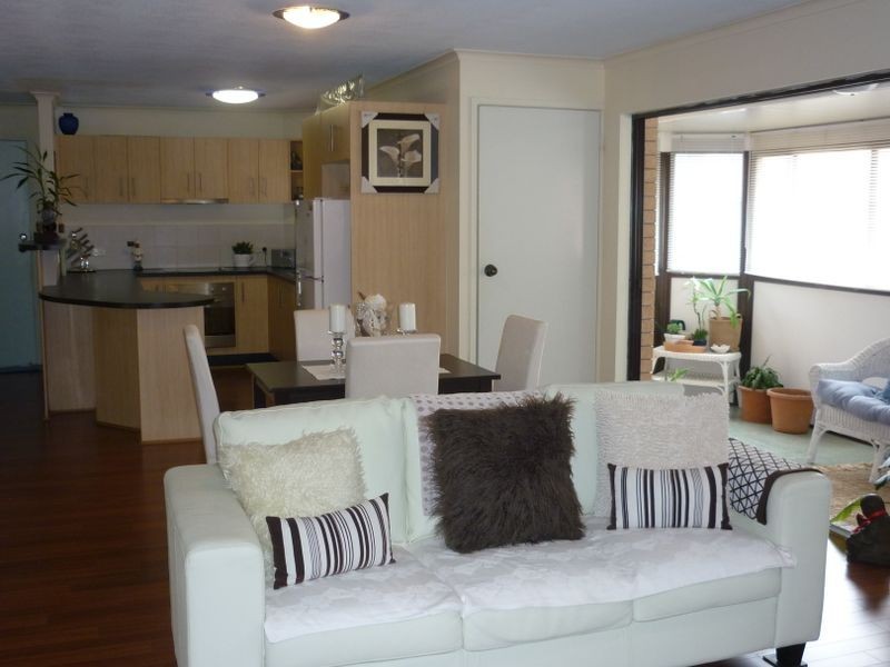 8/26 Stephens St, Burleigh Heads QLD 4220