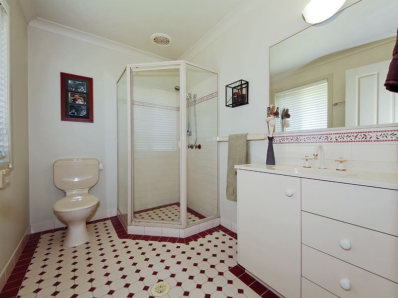 16 Outrigger Dr, Robina QLD 4226