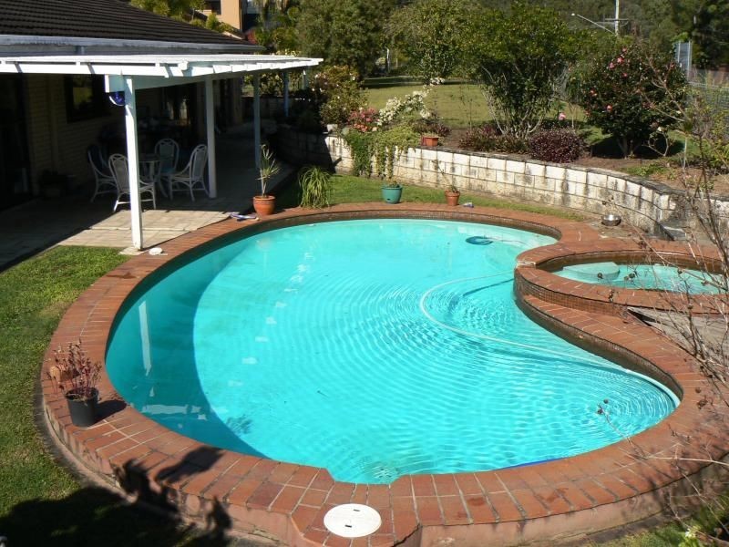 1 Warra Court, Mudgeeraba QLD 4213