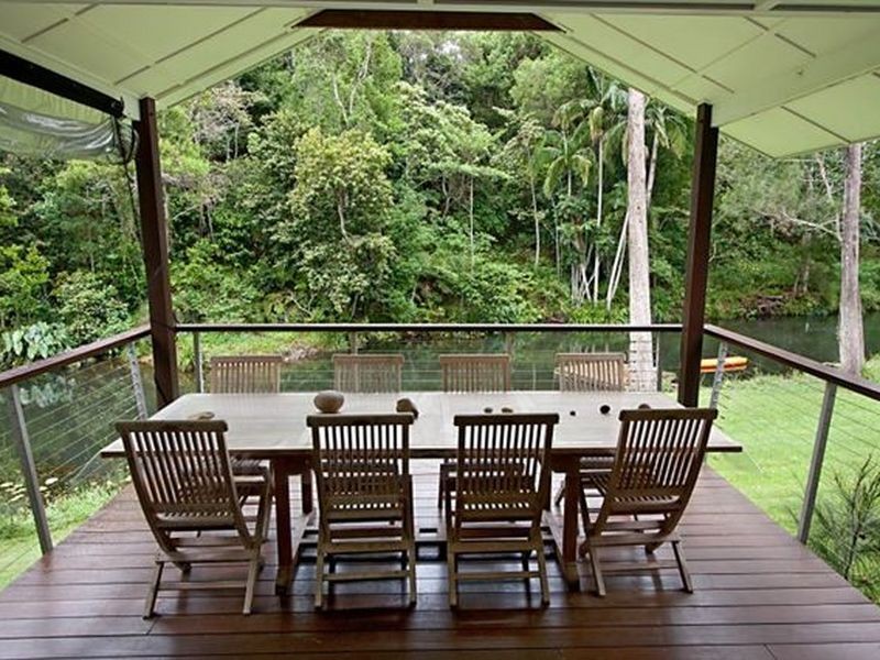 1074 Tallebudgera Creek Road, Tallebudgera Valley QLD 4228