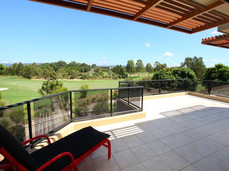 27 Lakelands Dr, Merrimac QLD 4226