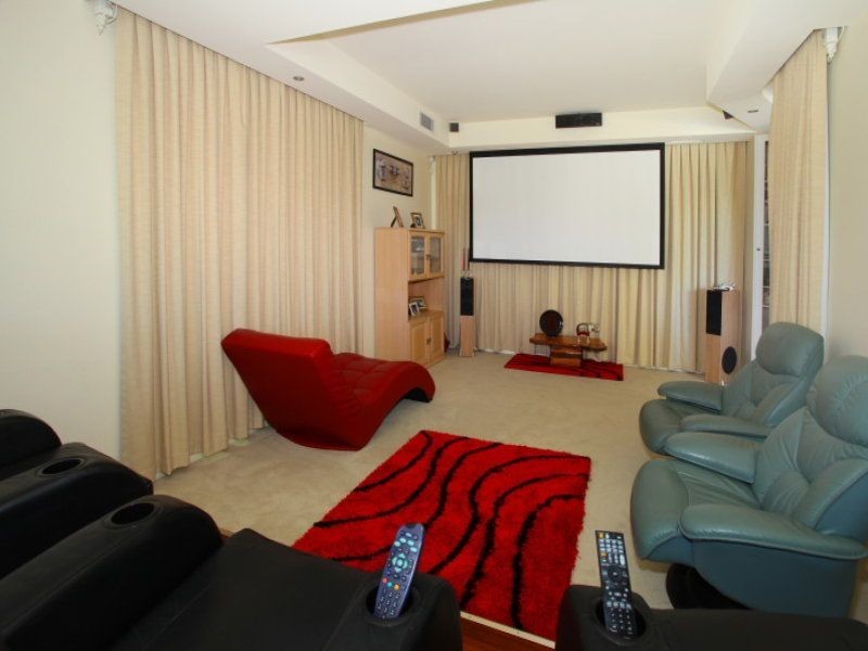 27 Lakelands Dr, Merrimac QLD 4226