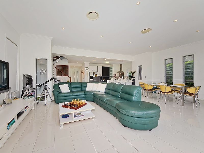 47 Lakelands Dr, Merrimac QLD 4226