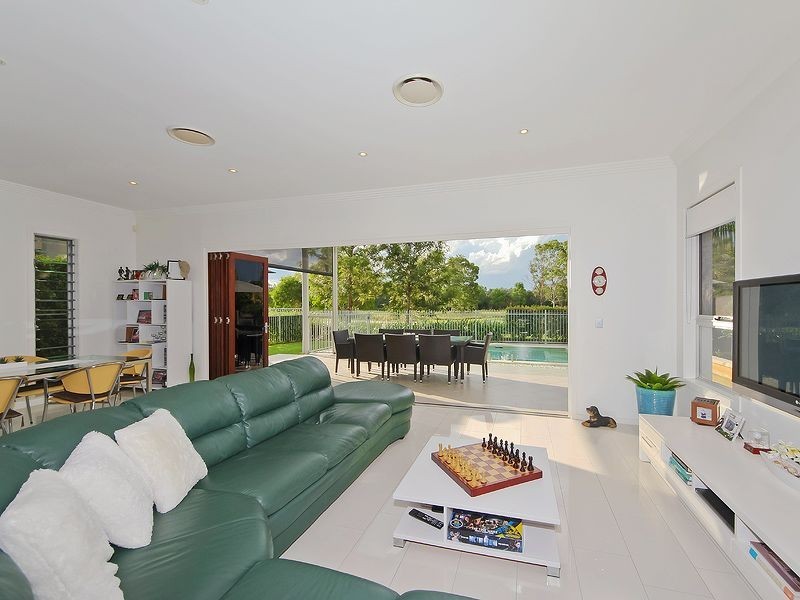 47 Lakelands Dr, Merrimac QLD 4226