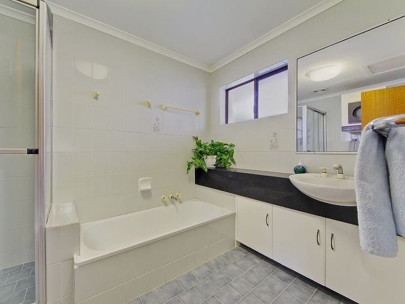 5/11 Ewart Street, Burleigh Heads QLD 4220