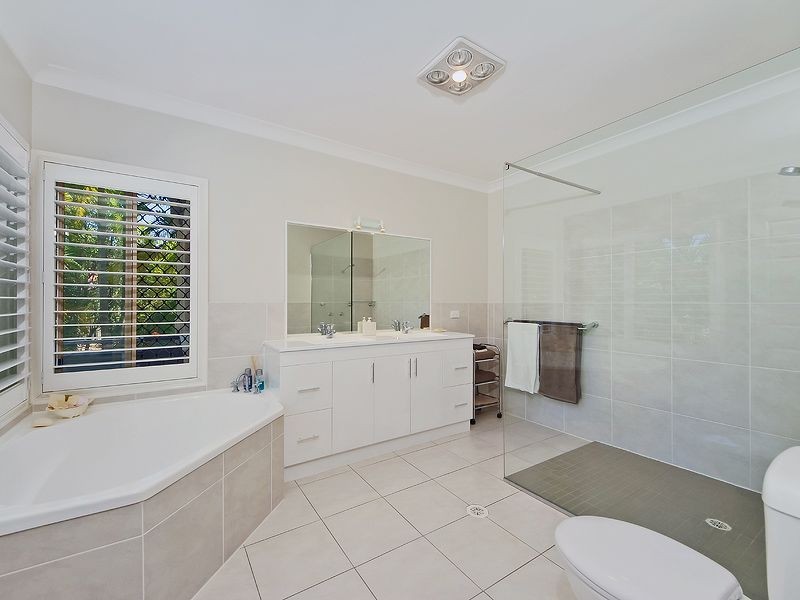 309 Ron Penhaligon Way, Robina QLD 4226