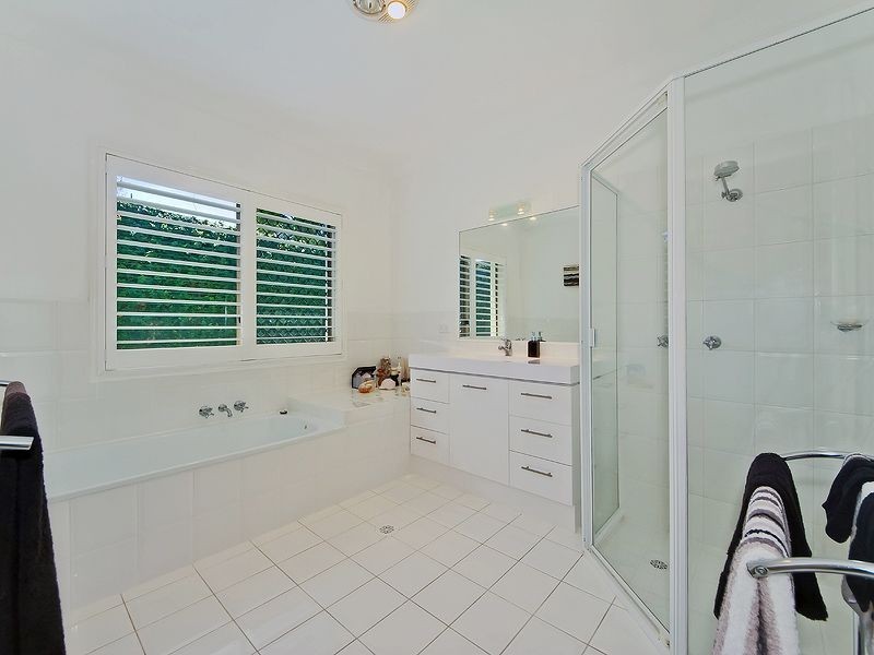 309 Ron Penhaligon Way, Robina QLD 4226