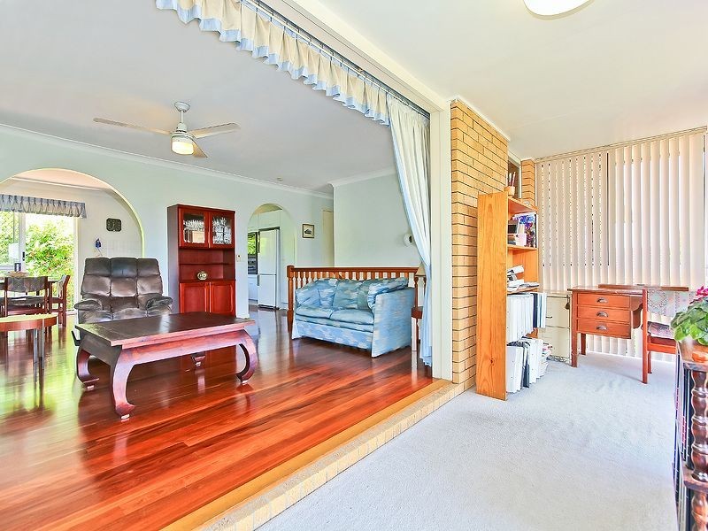 21 Frinton Street, Wishart QLD 4122