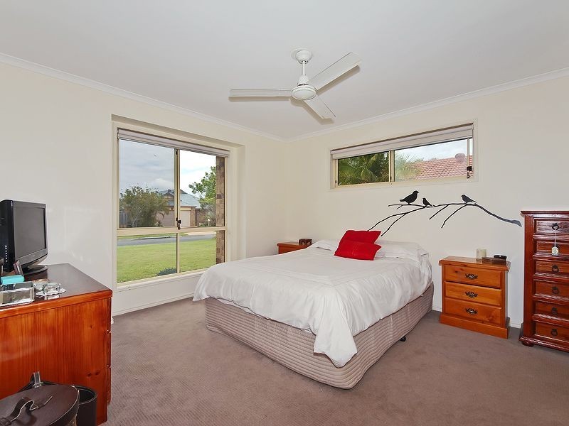 6 Talgai Place, Merrimac QLD 4226