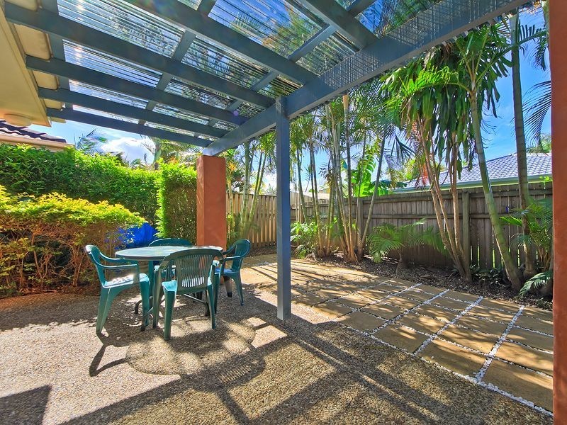2/21 Randwick Ct, Varsity Lakes QLD 4227