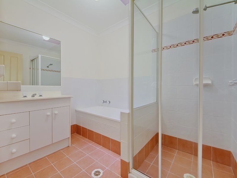 2/21 Randwick Ct, Varsity Lakes QLD 4227