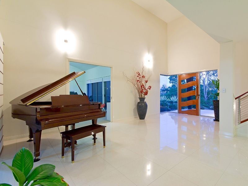 46 Wallandra Road, Tallai QLD 4213