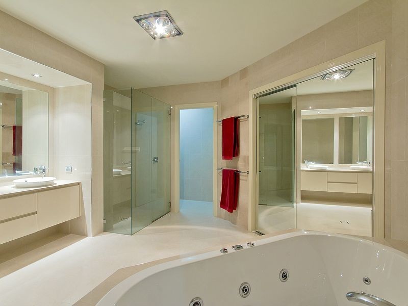 46 Wallandra Road, Tallai QLD 4213