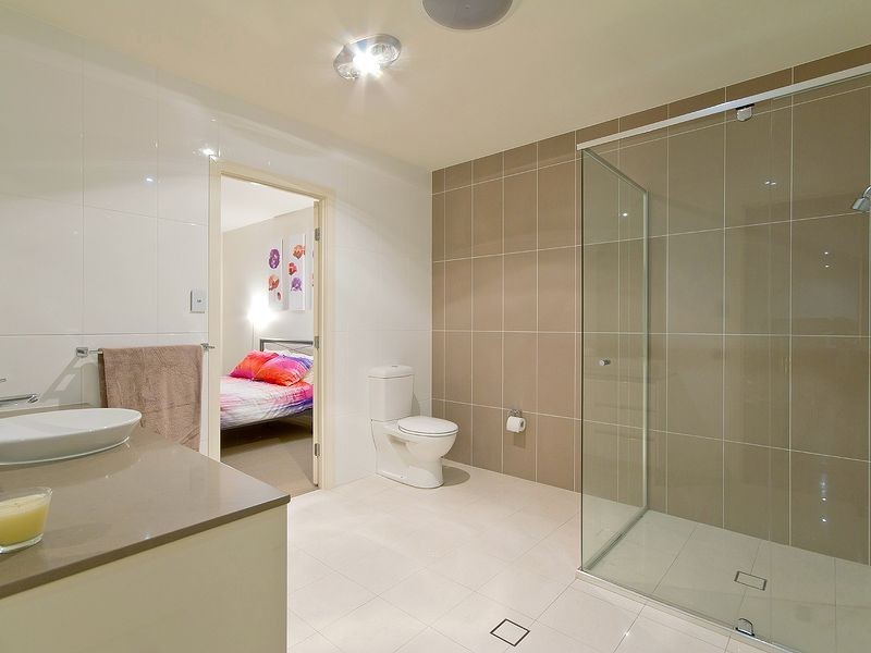 46 Wallandra Road, Tallai QLD 4213