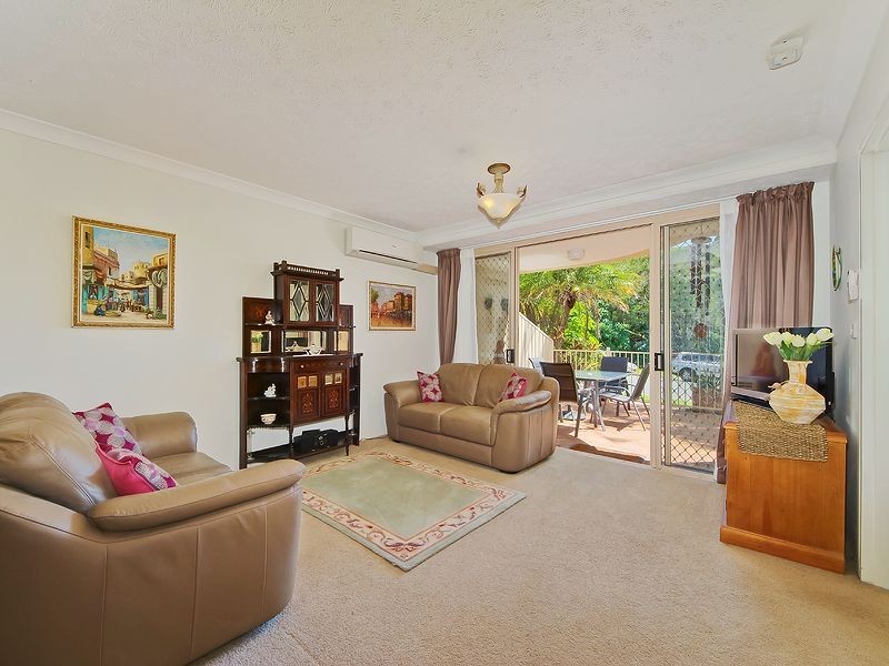 17/15 Santa Monica Road, Miami QLD 4220