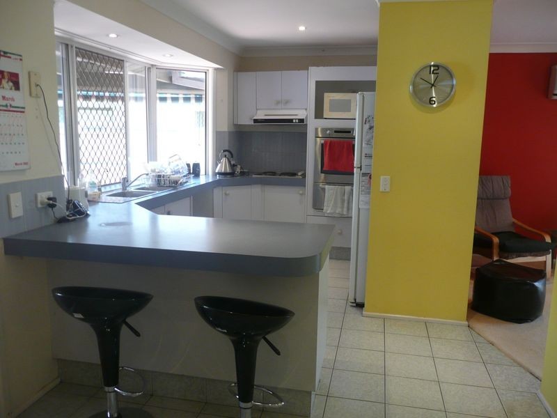 12 Tattler Way, Burleigh Waters QLD 4220