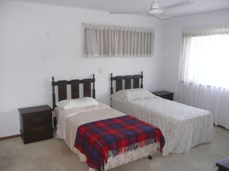 3 Parnoo Avenue, Burleigh Heads QLD 4220