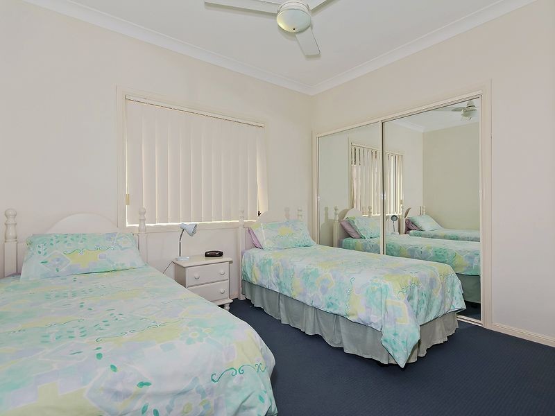 42 Gerona Circuit, Varsity Lakes QLD 4227