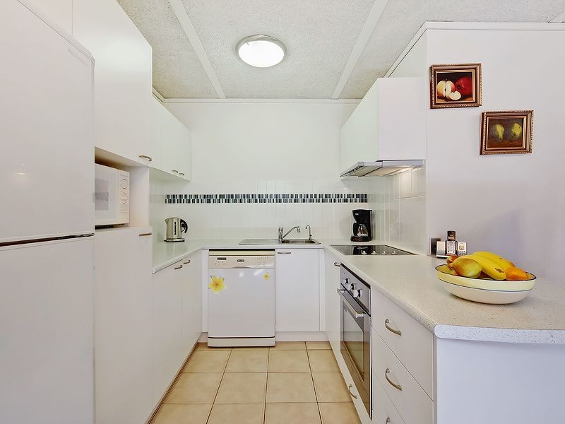 6/39 Alfred Street, Mermaid Beach QLD 4218