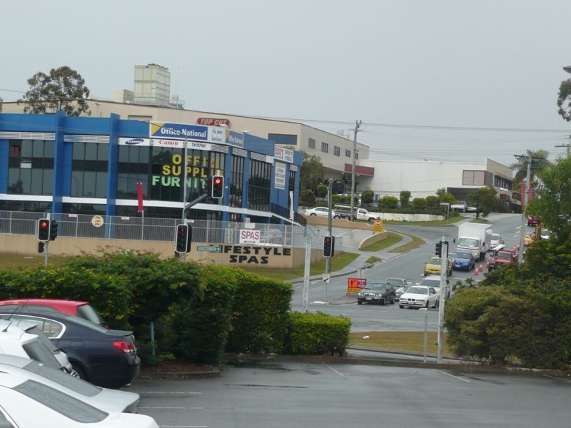 2/2 Newcastle Street, Burleigh Heads QLD 4220