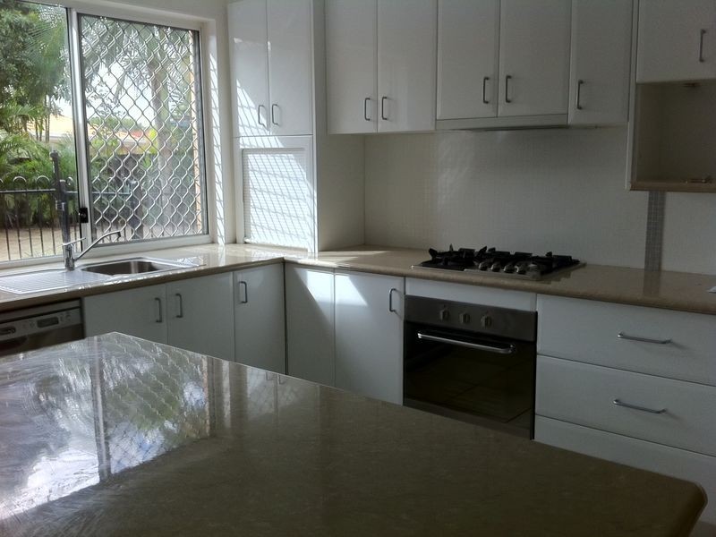 2/5 St Lucia Court, Varsity Lakes QLD 4227