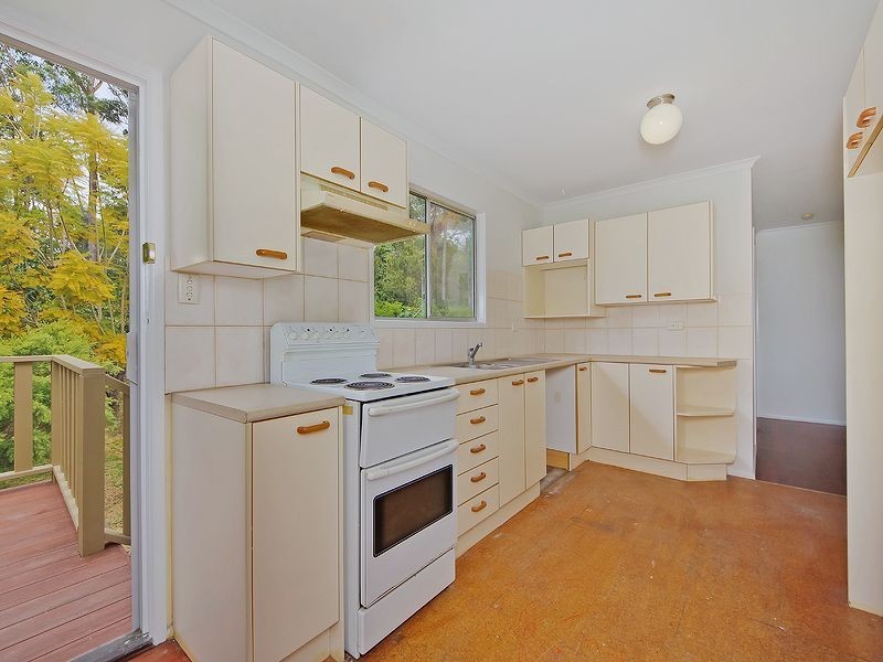 11 Coolibah Cr, Varsity Lakes QLD 4227