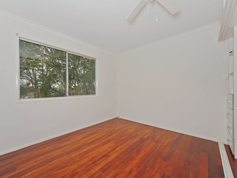 11 Coolibah Cr, Varsity Lakes QLD 4227