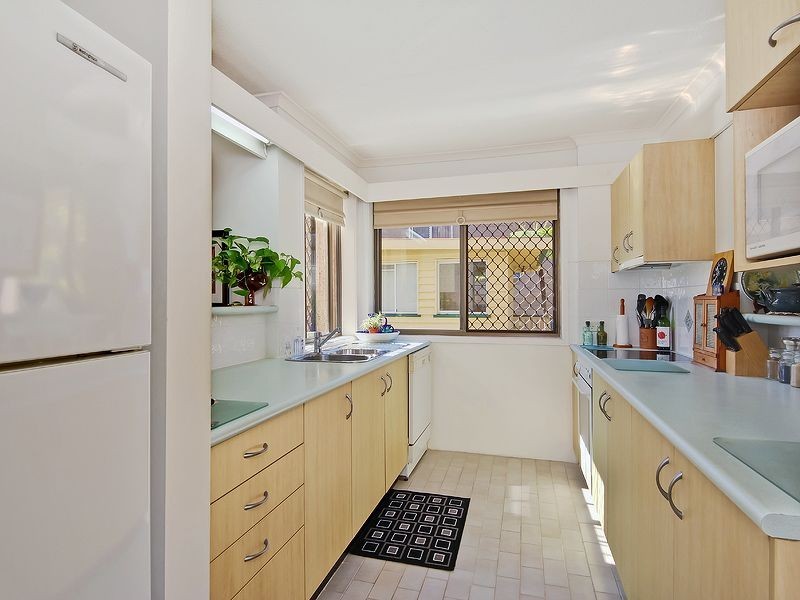 1/32 Ewart Street, Burleigh Heads QLD 4220