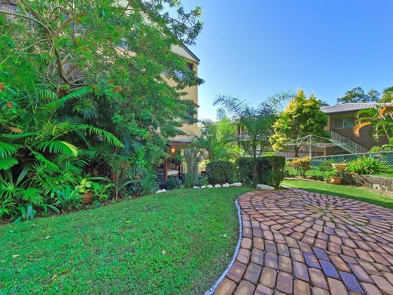 1/32 Ewart Street, Burleigh Heads QLD 4220