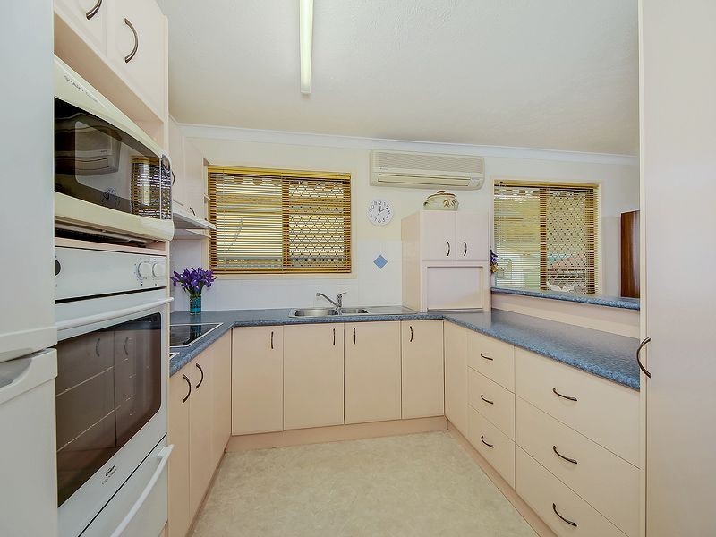 6/3 Township Drive, Burleigh Heads QLD 4220