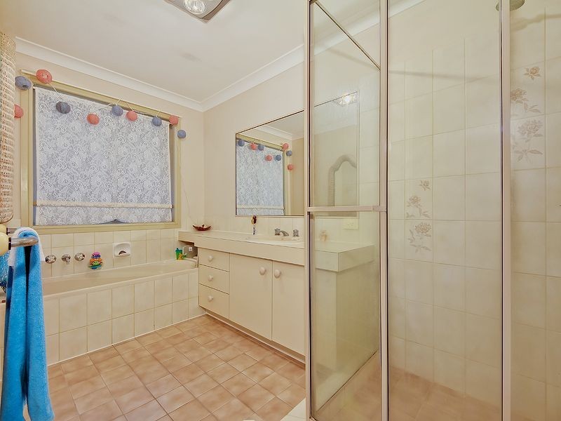 67 Dunlin Dr, Burleigh Waters QLD 4220