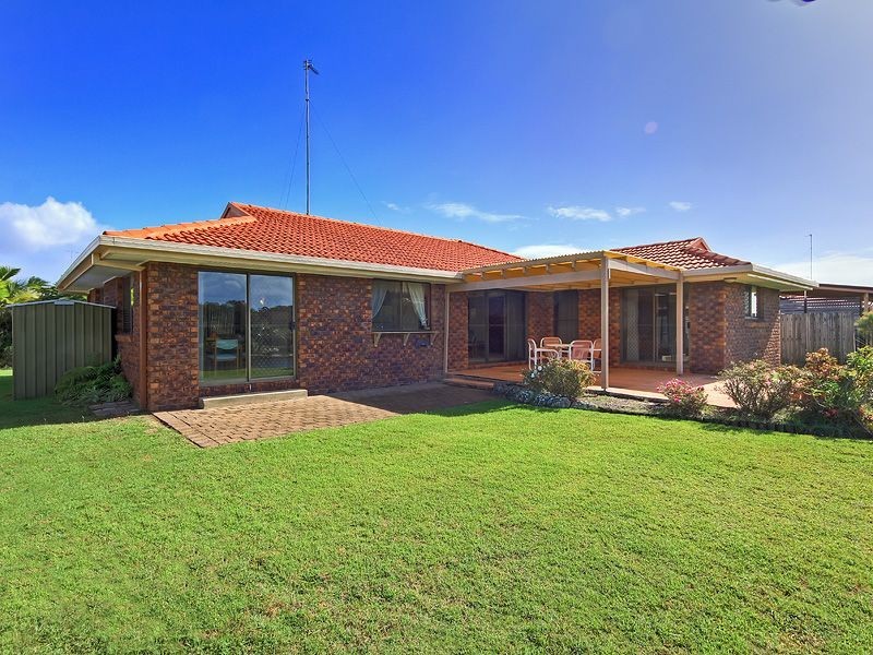 48 Dunlin Dr, Burleigh Waters QLD 4220