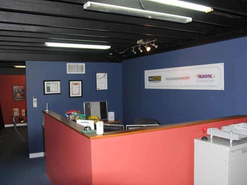 1/33 Hutchinson Street, Burleigh Heads QLD 4220