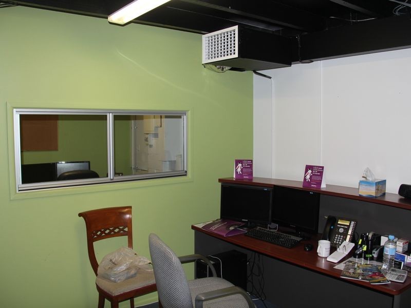 1/33 Hutchinson Street, Burleigh Heads QLD 4220