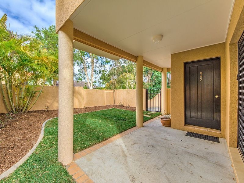 7/14 Gammon Drive, Varsity Lakes QLD 4227