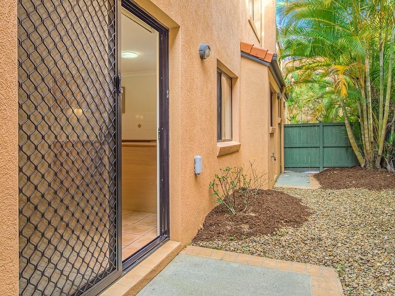 7/14 Gammon Drive, Varsity Lakes QLD 4227