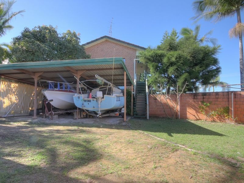 89 Burleigh St, Burleigh Waters QLD 4220