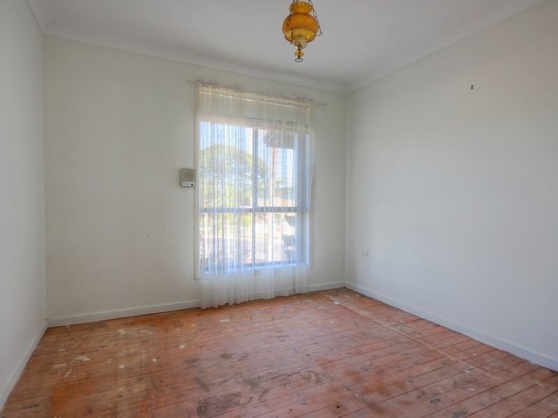 89 Burleigh St, Burleigh Waters QLD 4220