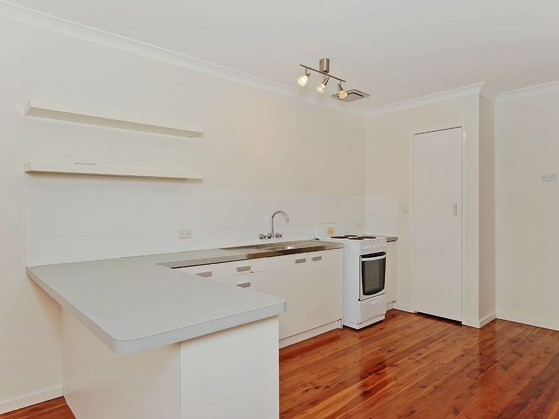 4/22 Bullimah Av, Burleigh Heads QLD 4220