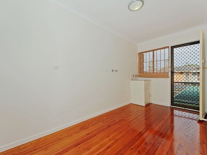 4/22 Bullimah Av, Burleigh Heads QLD 4220